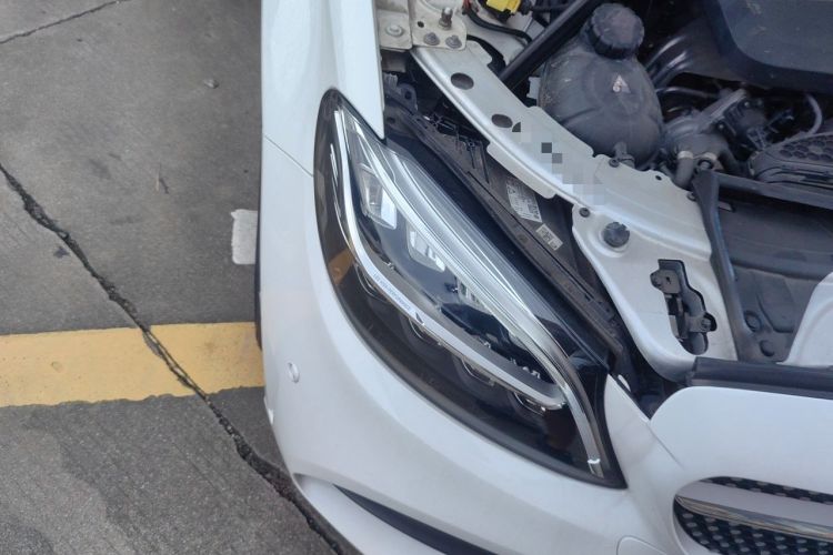 Used Mercedes-Benz C-Class 2020 Restyled C 200 L Fashion Edition Sport Version Right Front Headlight