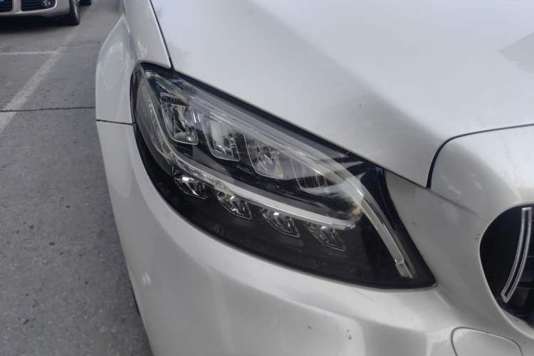 Used Mercedes-Benz C-Class 2020 C 200 L Fashion Edition Sport Version Right Front Headlight