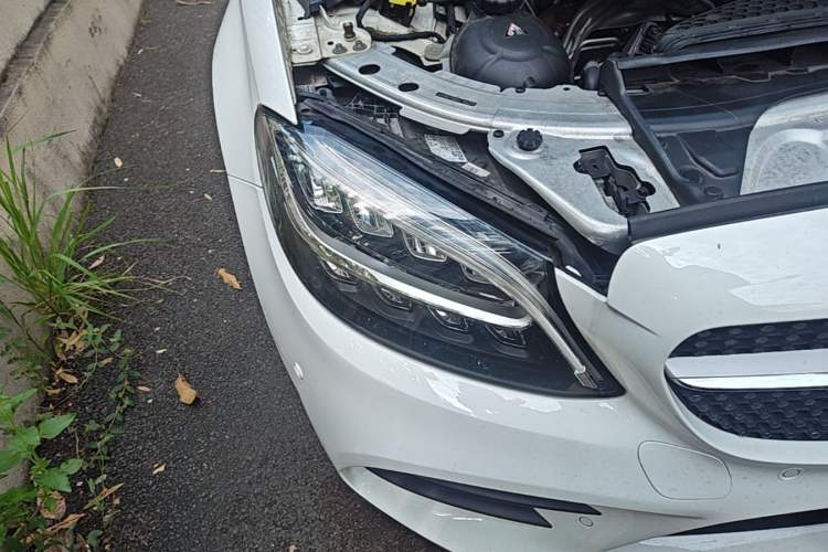 Used Mercedes-Benz C-Class 2020 Updated C 200 L Fashion Edition Right Front Headlight