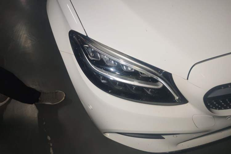 Used Mercedes-Benz C-Class 2020 Restyled C 200 L Fashion Edition Sport Version Right Front Headlight