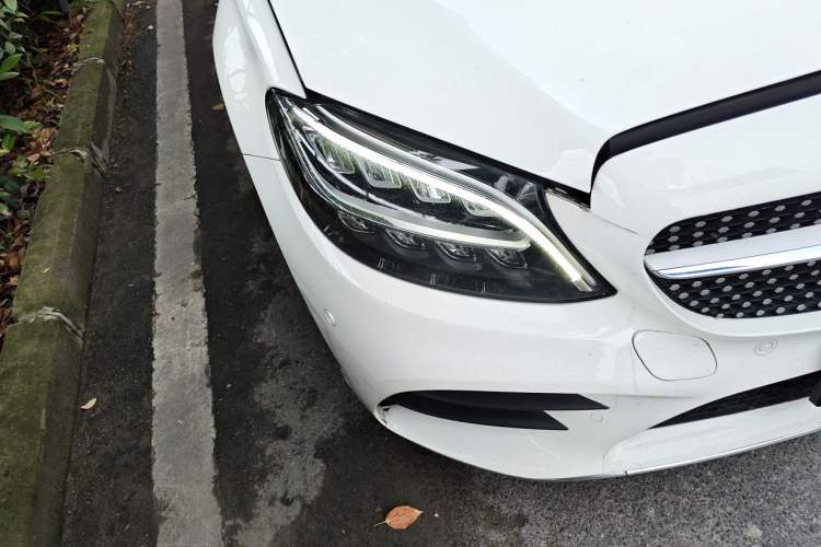 Used Mercedes-Benz C-Class 2020 Restyled C 260 L Sport Edition Right Front Headlight