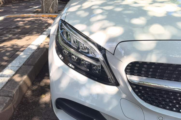 Used Mercedes-Benz C-Class 2020 Restyled C 260 L Sport Edition Right Front Headlight