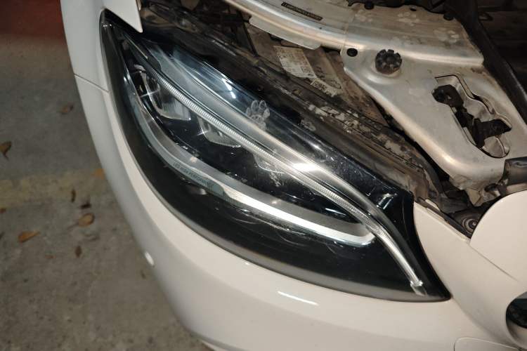 Used Mercedes-Benz C-Class 2020 C 260 L Sport Edition Right Front Headlight