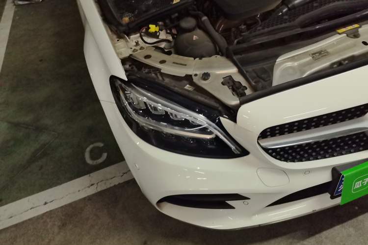 Used Mercedes-Benz C-Class 2020 C 260 L Sport Edition Right Front Headlight