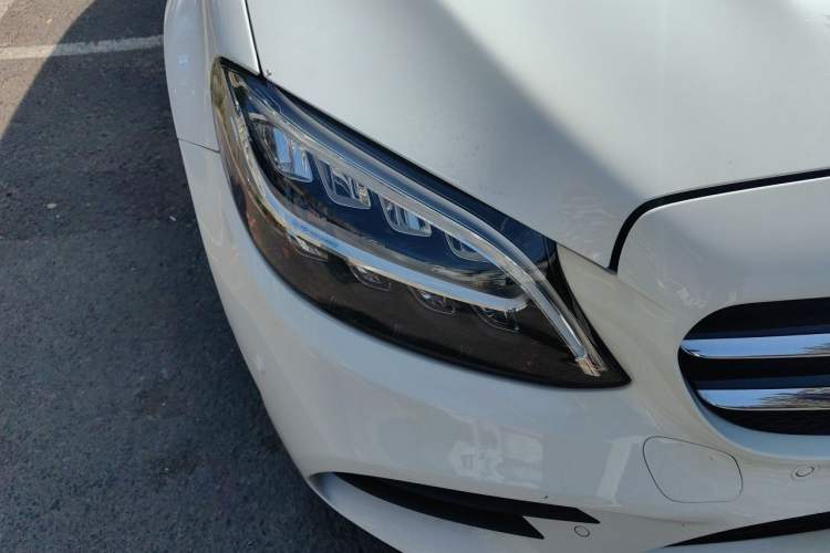 Used Mercedes-Benz C-Class 2020 Restyled C 260 Sport Edition Right Front Headlight