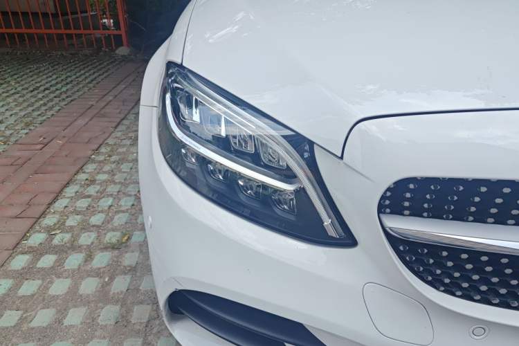 Used Mercedes-Benz C-Class 2020 Restyled C 260 L Sport Edition Right Front Headlight