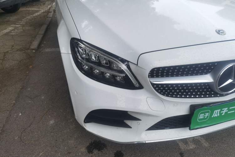 Used Mercedes-Benz C-Class 2020 C 200 L Fashion Edition Sport Version Right Front Headlight