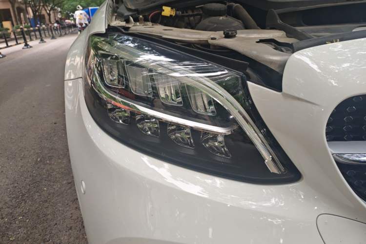 Used Mercedes-Benz C-Class 2020 C 260 L Sport Edition Right Front Headlight