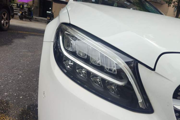 Used Mercedes-Benz C-Class 2020 C 260 L Sport Edition Right Front Headlight