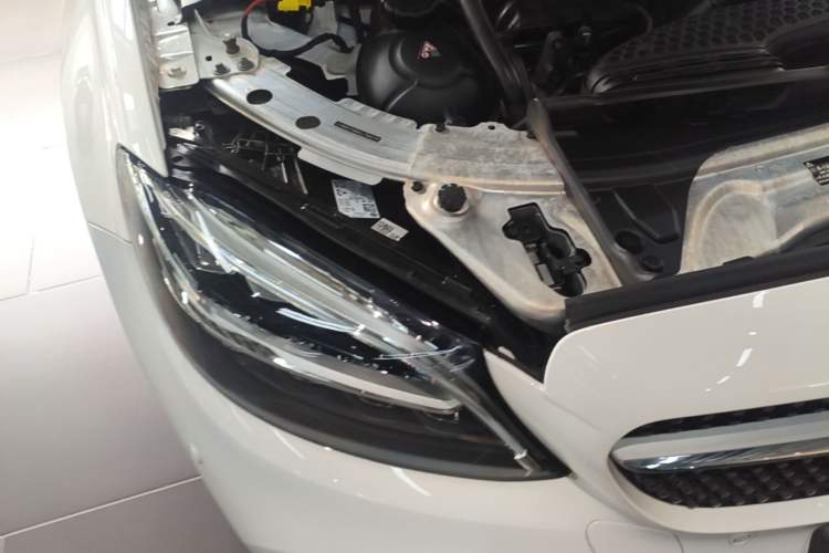 Used Mercedes-Benz C-Class 2020 Restyled C 260 L Sport Edition Right Front Headlight