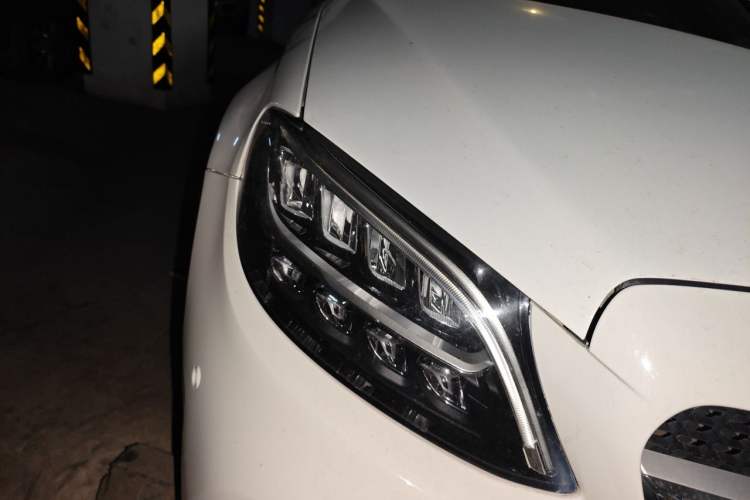 Used Mercedes-Benz C-Class 2020 Restyled C 260 L Sport Edition Right Front Headlight