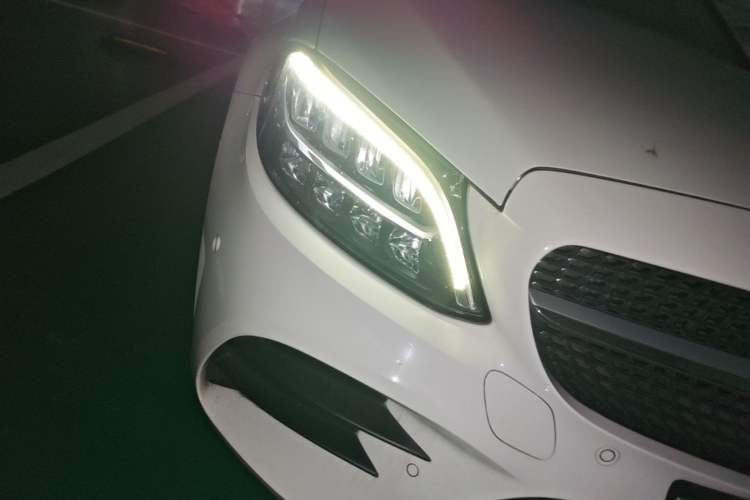 Used Mercedes-Benz C-Class 2020 Restyled C 260 L Sport Edition Right Front Headlight