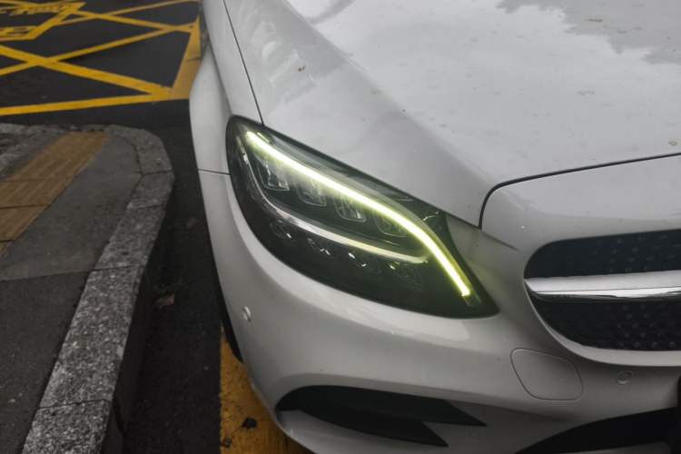 Used Mercedes-Benz C-Class 2020 C 260 L Sport Edition Right Front Headlight