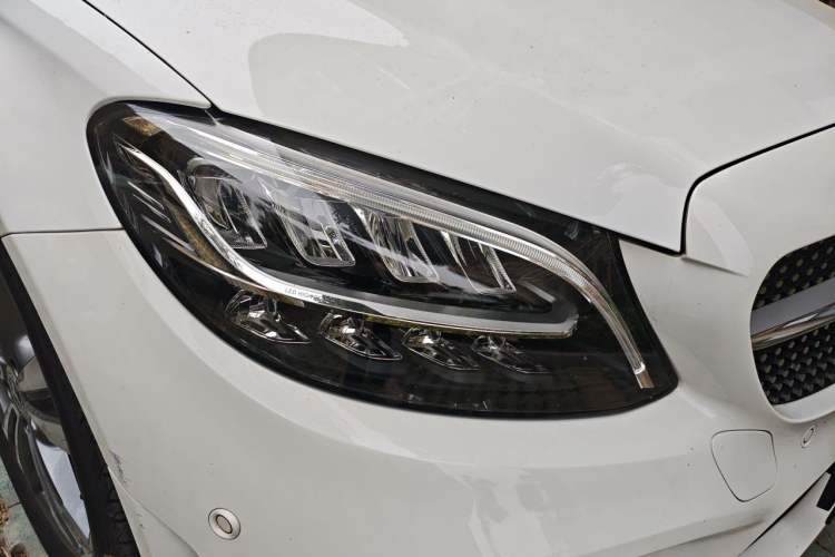 Used Mercedes-Benz C-Class 2020 Updated C 200 L Fashion Edition Right Front Headlight