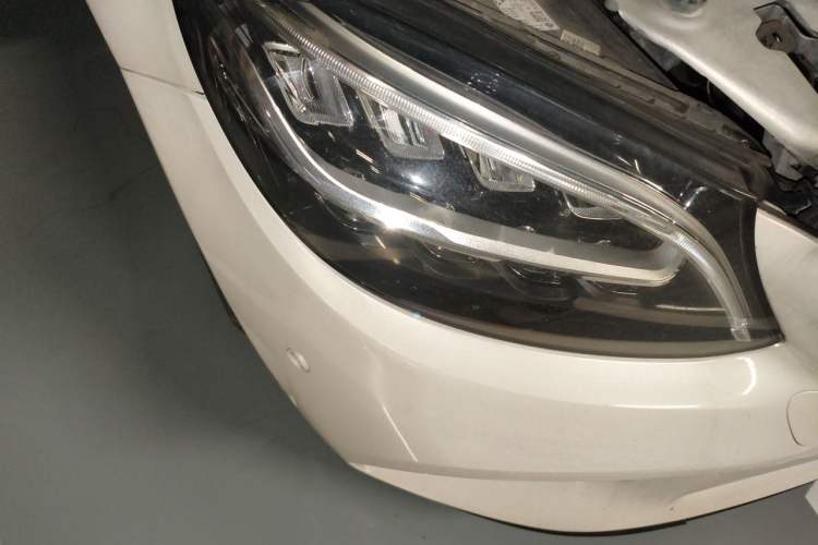 Used Mercedes-Benz C-Class 2020 C 260 Sport Edition Right Front Headlight
