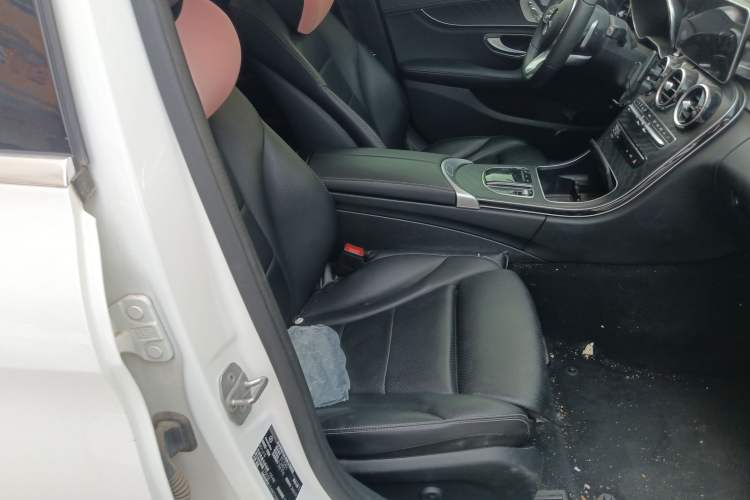 Used Mercedes-Benz C-Class 2020 Restyled C 260 L Sport Edition Right Front Seat