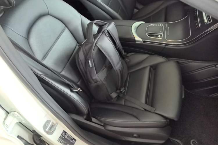 Used Mercedes-Benz C-Class 2020 C 260 L Sport Edition Right Front Seat