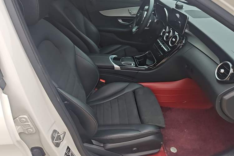 Used Mercedes-Benz C-Class 2020 Restyled C 260 Sport Edition Right Front Seat