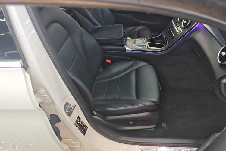 Used Mercedes-Benz C-Class 2020 Restyled C 260 L Sport Edition Right Front Seat