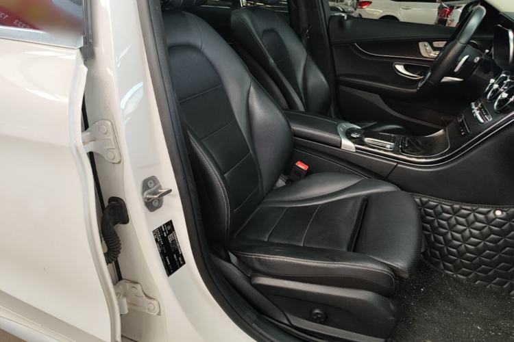 Used Mercedes-Benz C-Class 2020 Restyled C 260 L Sport Edition Right Front Seat
