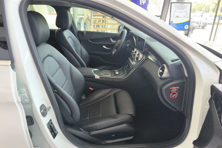 Used Mercedes-Benz C-Class 2020 Restyled C 200 Estate Right Front Seat