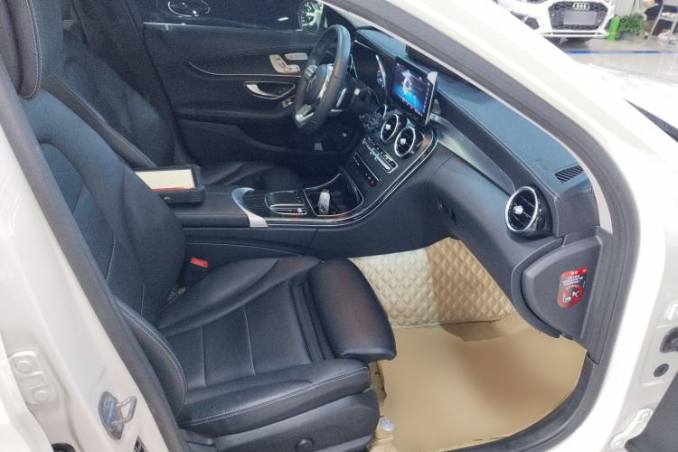 Used Mercedes-Benz C-Class 2020 C 260 L Sport Edition Right Front Seat