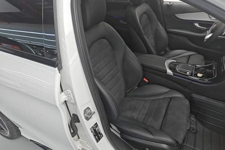 Used Mercedes-Benz C-Class 2020 Restyled C 260 Sport Edition Right Front Seat
