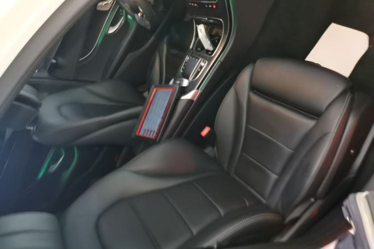 Used Mercedes-Benz C-Class 2020 Restyled C 260 L Sport Edition Right Front Seat
