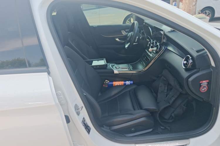 Used Mercedes-Benz C-Class 2020 Restyled C 260 L Sport Edition Right Front Seat