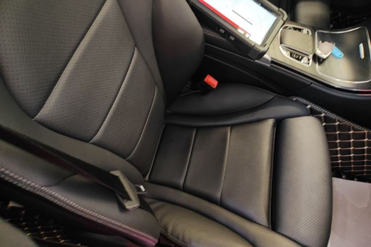 Used Mercedes-Benz C-Class 2020 Restyled C 260 L Sport Edition Right Front Seat