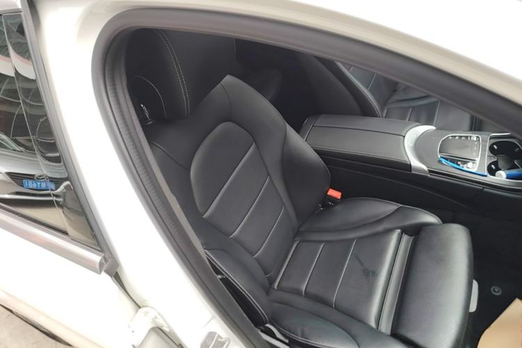 Used Mercedes-Benz C-Class 2020 Restyled C 200 L Fashion Edition Sport Version Right Front Seat