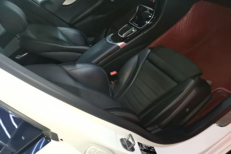 Used Mercedes-Benz C-Class 2020 Restyled C 260 Sport Edition Right Front Seat