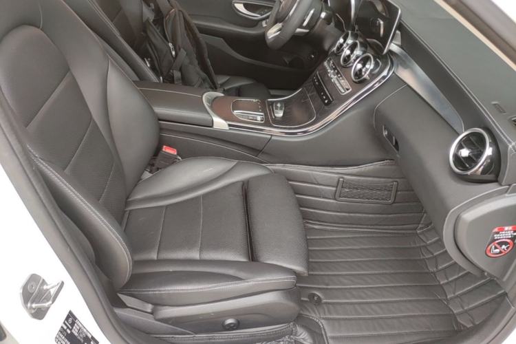 Used Mercedes-Benz C-Class 2020 Restyled C 260 L Sport Edition Right Front Seat