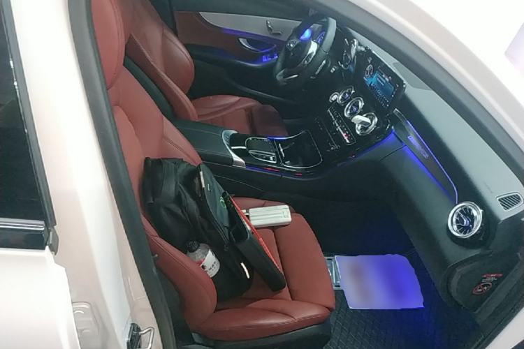 Used Mercedes-Benz C-Class 2020 Restyled C 260 Sport Edition Right Front Seat