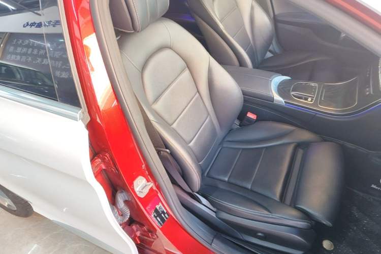 Used Mercedes-Benz C-Class 2020 Restyled C 260 L Sport Edition Right Front Seat