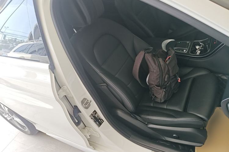 Used Mercedes-Benz C-Class 2020 Restyled C 260 L Sport Edition Right Front Seat