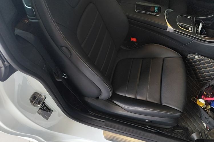 Used Mercedes-Benz C-Class 2020 C 260 Coupe Right Front Seat