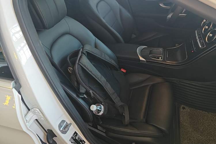 Used Mercedes-Benz C-Class 2020 Restyled C 260 L Sport Edition Right Front Seat