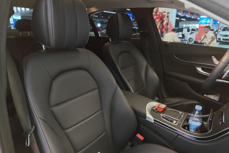 Used Mercedes-Benz C-Class 2020 Restyled C 200 L Fashion Edition Sport Version Right Front Seat