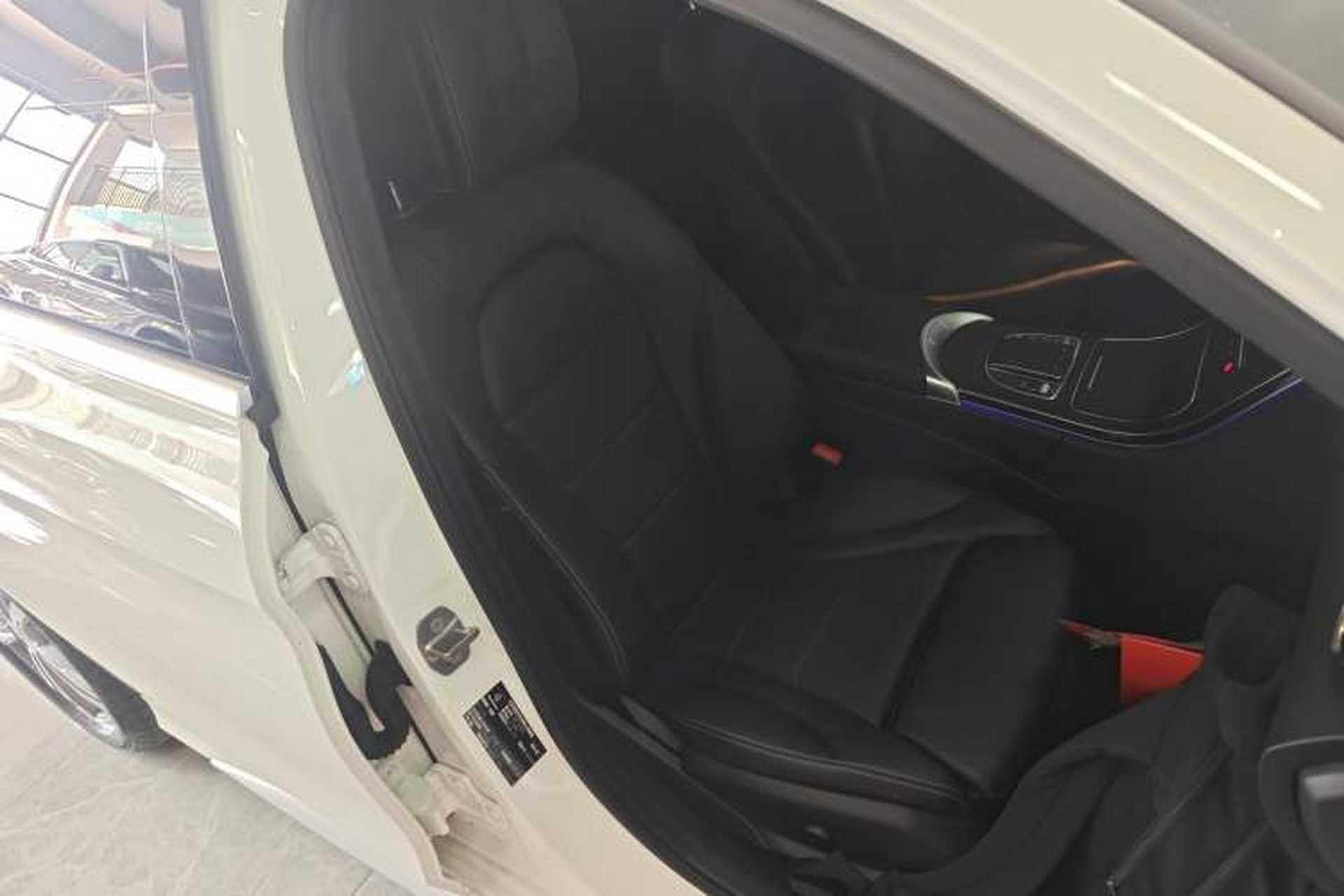 Used Mercedes-Benz C-Class 2020 Restyled C 200 L Fashion Edition Sport Version Right Front Seat