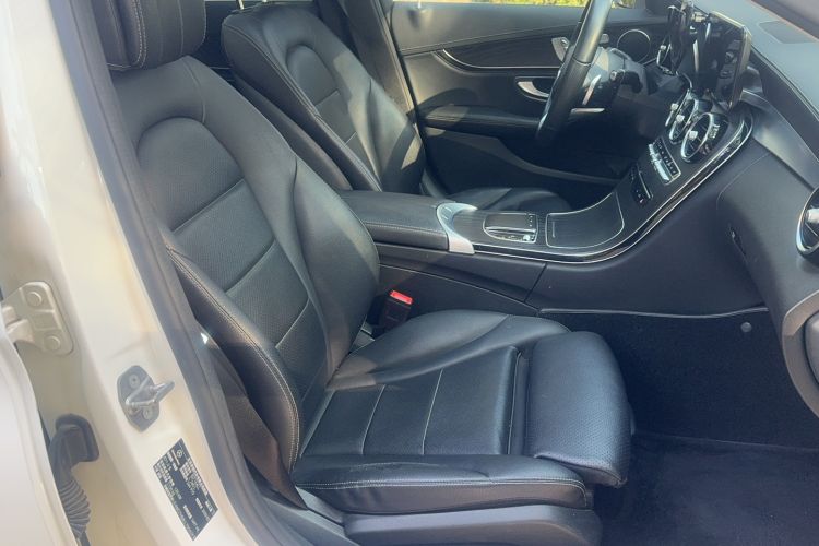 Used Mercedes-Benz C-Class 2020 Restyled C 260 L Sport Edition Right Front Seat