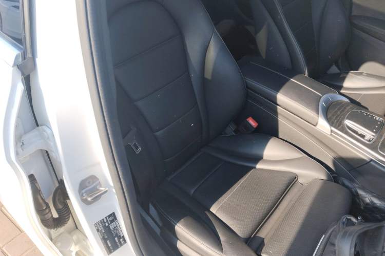 Used Mercedes-Benz C-Class 2020 C 200 L Fashion Edition Sport Version Right Front Seat
