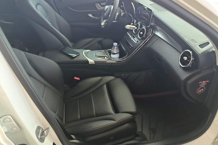 Used Mercedes-Benz C-Class 2020 Restyled C 260 L Sport Edition Right Front Seat