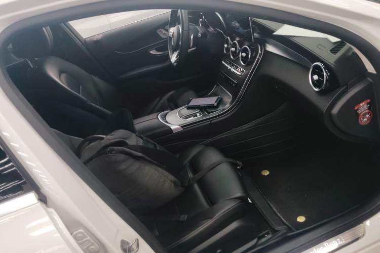 Used Mercedes-Benz C-Class 2020 C 260 L Sport Edition Right Front Seat