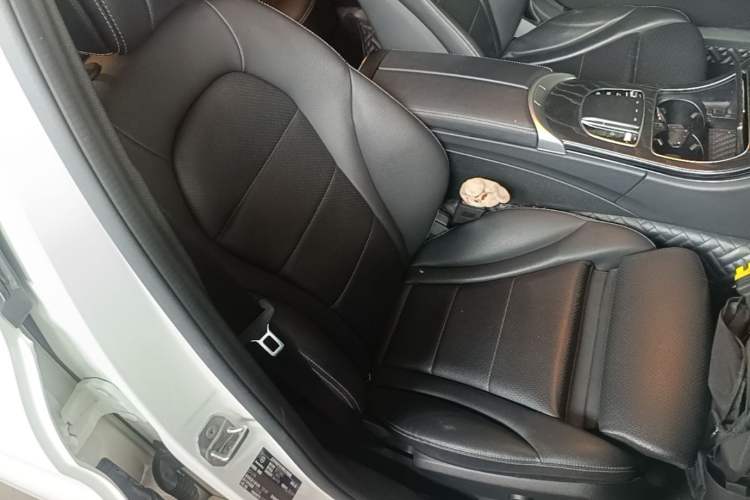 Used Mercedes-Benz C-Class 2020 Restyled C 260 L Sport Edition Right Front Seat