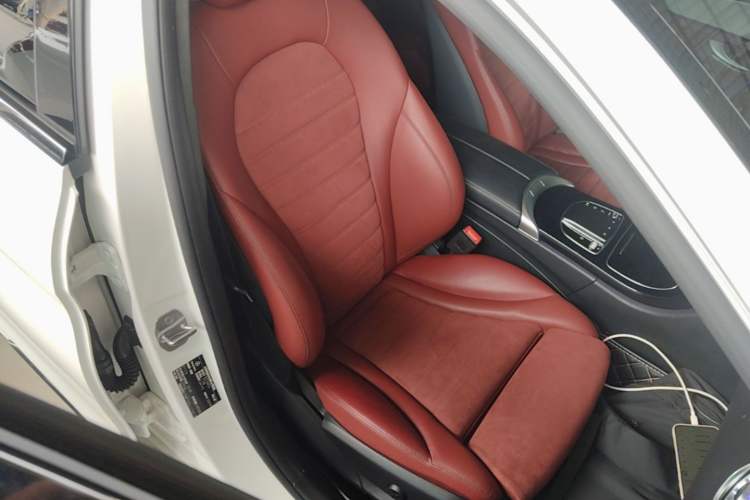 Used Mercedes-Benz C-Class 2020 C 260 Sport Edition Right Front Seat