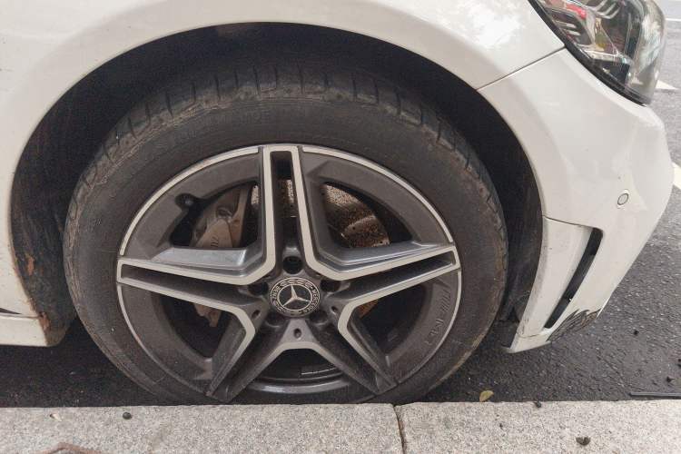 Used Mercedes-Benz C-Class 2020 C 260 Estate Right Front Wheel Hub