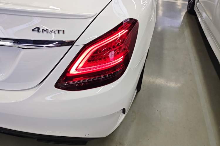 Used Mercedes-Benz C-Class 2020 Restyled C 260 Sport Edition Right Rear Taillight