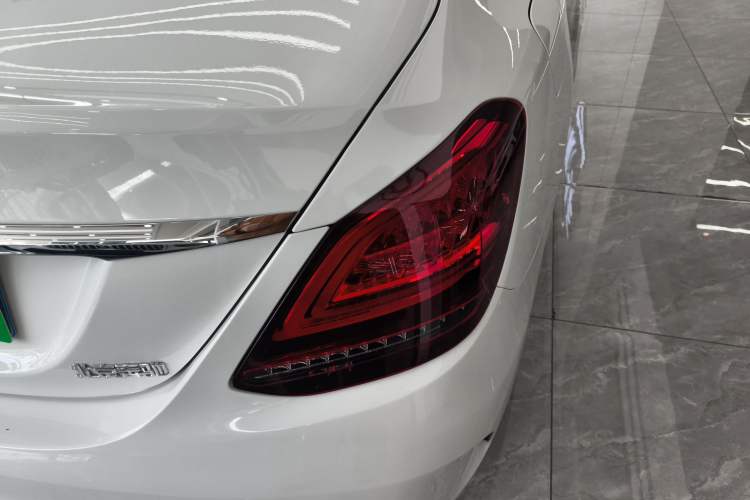 Used Mercedes-Benz C-Class 2020 Restyled C 260 L Sport Edition Right Rear Taillight