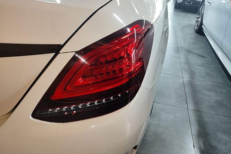 Used Mercedes-Benz C-Class 2020 C 260 Sport Edition Right Rear Taillight